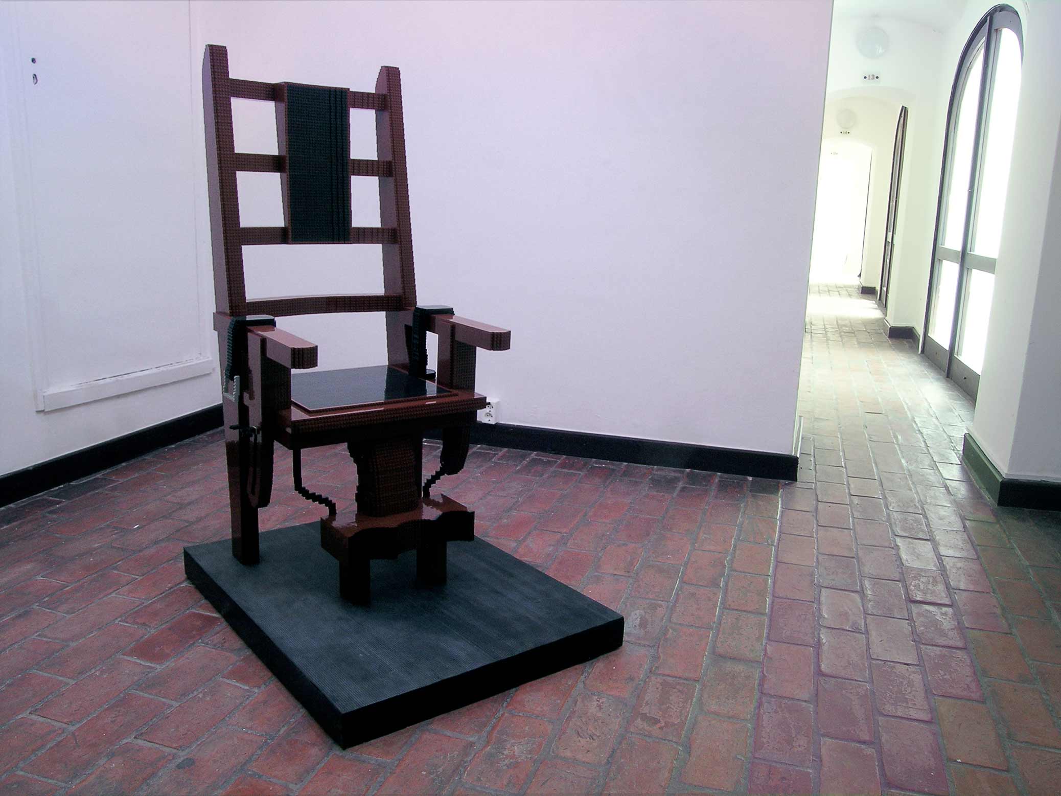 Electric Chair, sculpture made from LEGO, at Budapest Galéria Kiálítóháza.